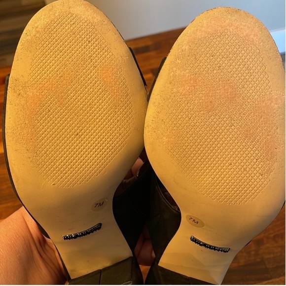 Gianni Bini ladies heels, size 7 leather - Picture 5 of 8